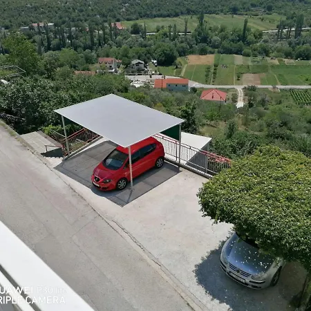 Apartman Mario 2 * Blato na Cetini