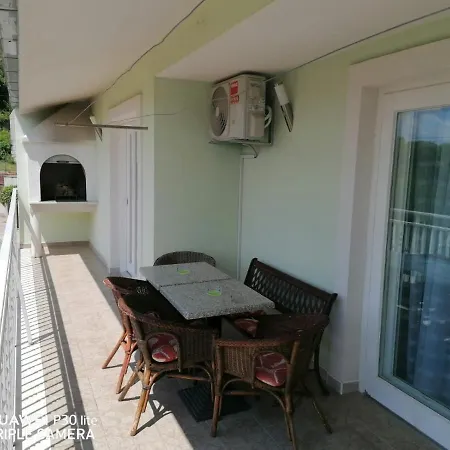 Apartman Mario 2 아파트 Blato na Cetini