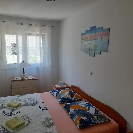 아파트 Apartman Mario 2 Blato na Cetini